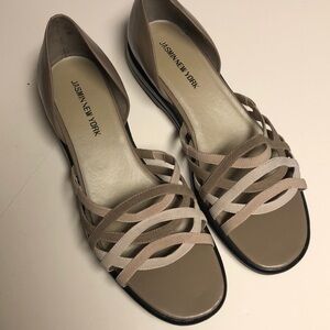 Jazzman New York open toe flats. Sz 9